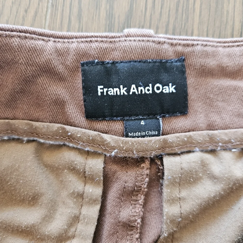 Frank and Oak Brown Shorts Size 4 - Picture 3 of 6